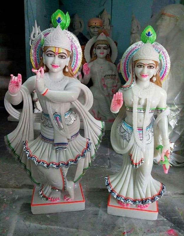 Radha Krishna Statue