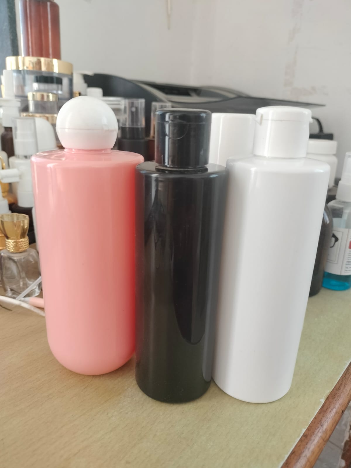 SHAMPOO PET BOTTLE