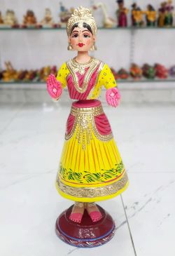 Dancing doll