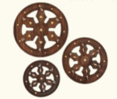 Wooden Wheel Shaped Key Hanger